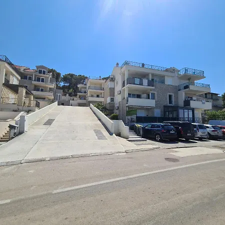 Apartman Leda רוגוזניצה