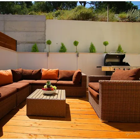 Apartman Leda דירה